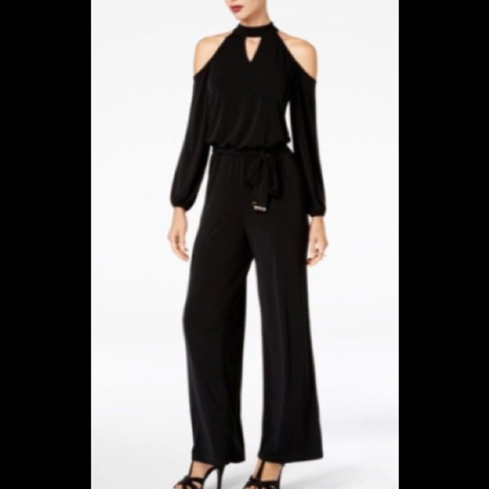 Cold-shoulder black jumpsuit - Size XL